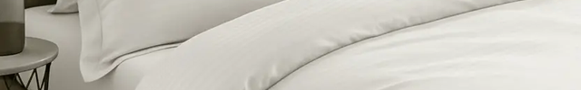 Parure de lit - blanc - satin de coton à rayures soyeux et elégant-MaisonTextile